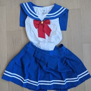 Sailor moon Halloween costume, size xs